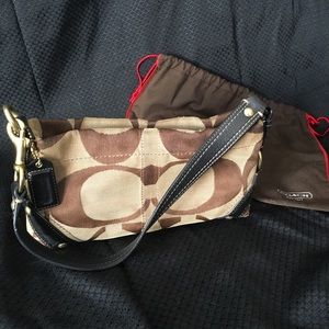Signature Coach bag
